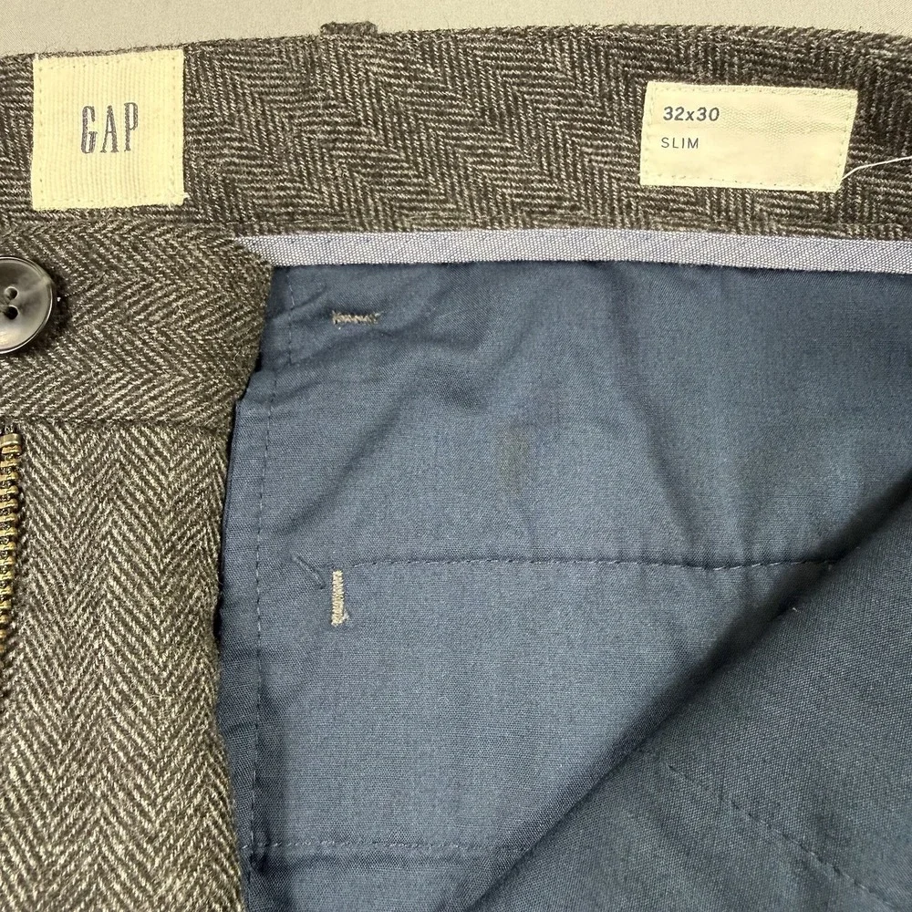 Gap Mens Slim Fit Herringbone Twill Wool Blend Trousers 32x30 Grey Dress Pants